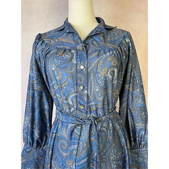 Vintage Dress Paisley Print - Picture 2 of 3